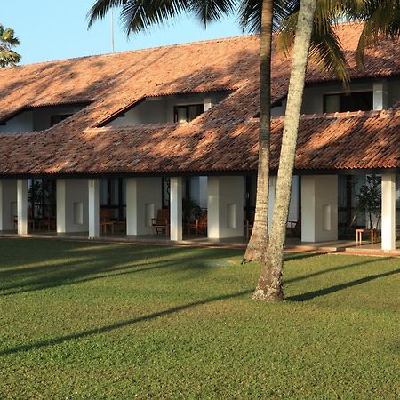 Thaala Bentota Hotel Exterior photo