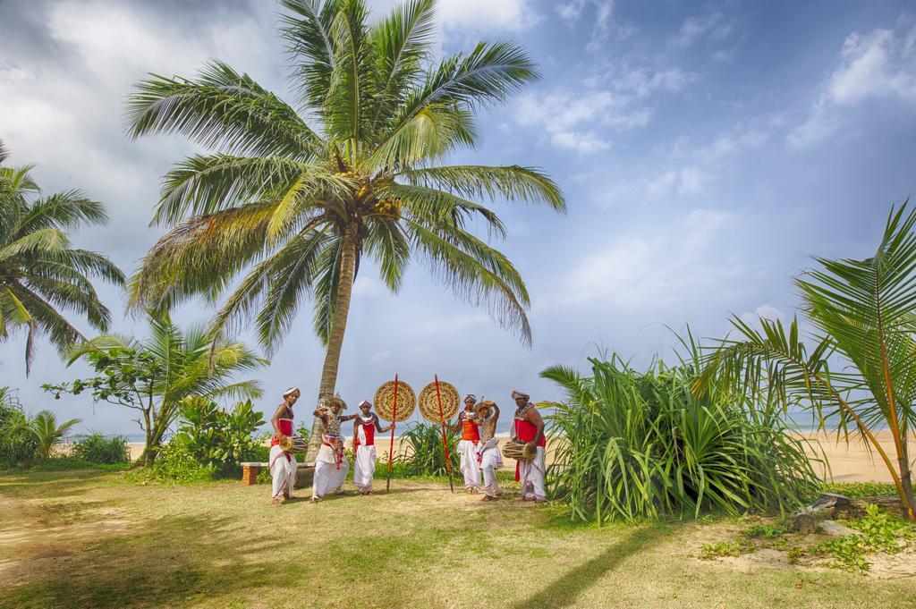 Thaala Bentota Hotel Exterior photo