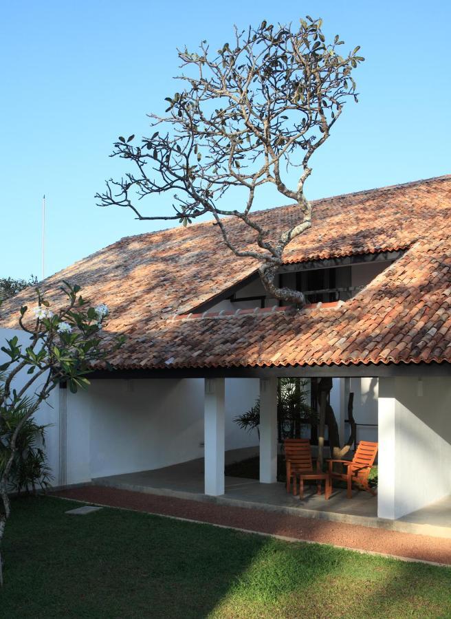 Thaala Bentota Hotel Exterior photo